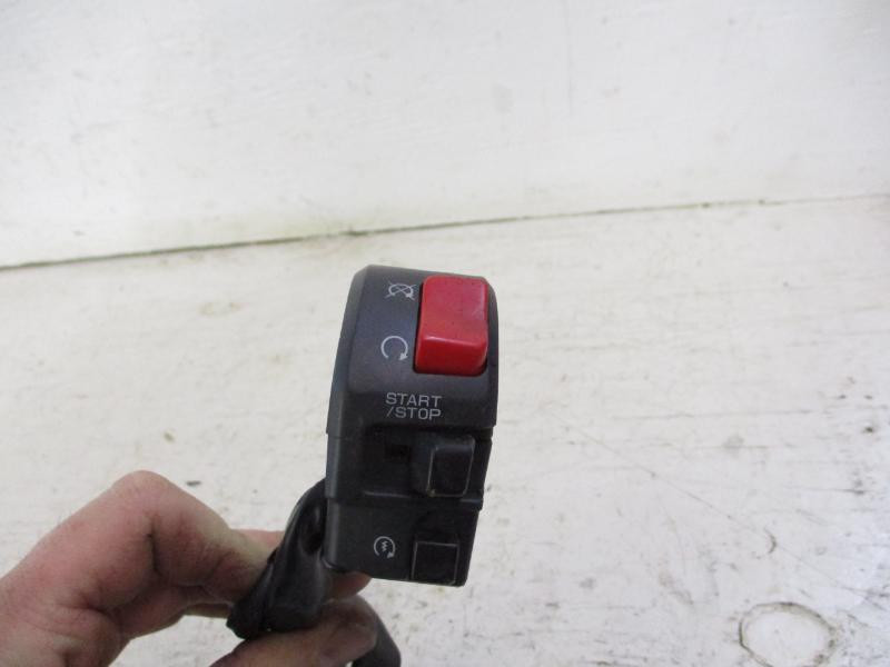 07 Kawasaki ZX6R Ninja P Right Handlebar Bar Switch 46091-0114